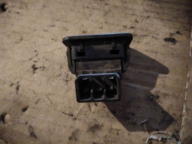 bontott SUZUKI SWIFT II Ablakemelő Kapcsoló (Pozíciófüggetlen)