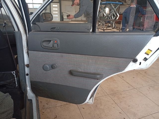 bontott SUZUKI SWIFT II Ablakfűtés Kapcsoló