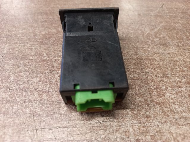 bontott SUZUKI SWIFT II Ablakfűtés Kapcsoló