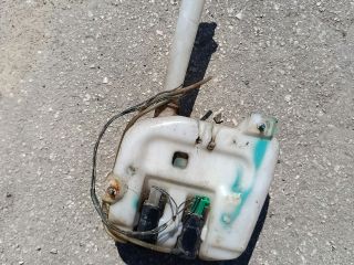 bontott SUZUKI SWIFT II Ablakmosó Tartály