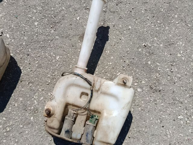 bontott SUZUKI SWIFT II Ablakmosó Tartály