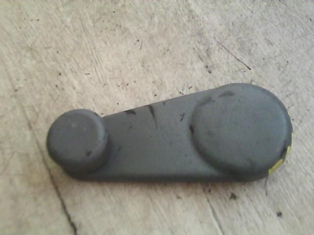 bontott SUZUKI SWIFT II Ablaktekerő Kar (Pozíciófüggetlen)