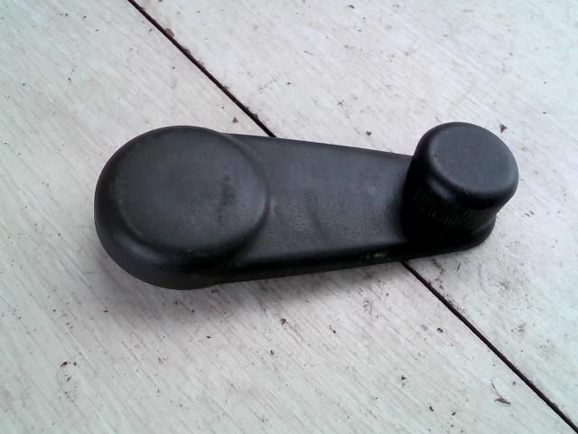 bontott SUZUKI SWIFT II Ablaktekerő Kar (Pozíciófüggetlen)