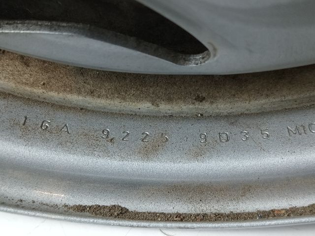 bontott SUZUKI SWIFT II Acélfelni (1 db)