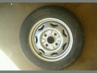 bontott SUZUKI SWIFT II Acélfelni Gumival (1 db)