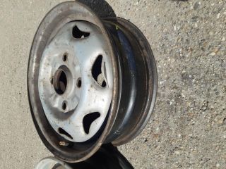 bontott SUZUKI SWIFT II Acélfelni Szett Gumival