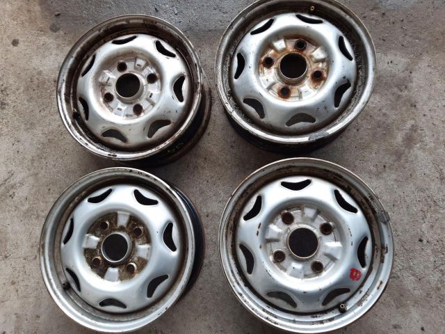 bontott SUZUKI SWIFT II Acélfelni Szett Gumival