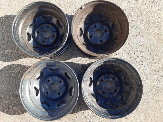 bontott SUZUKI SWIFT II Acélfelni Szett Gumival