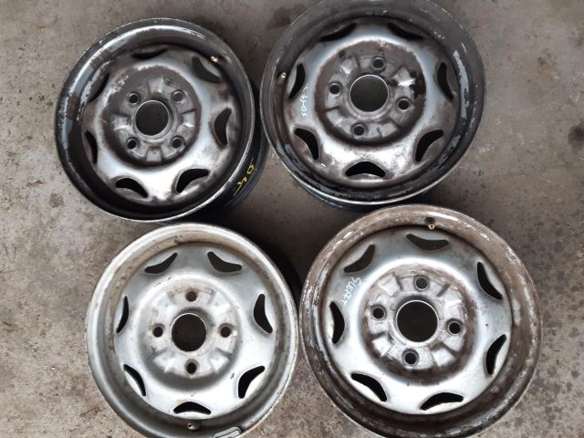 bontott SUZUKI SWIFT II Acélfelni Szett Gumival