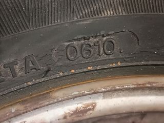 bontott SUZUKI SWIFT II Acélfelni Szett Gumival