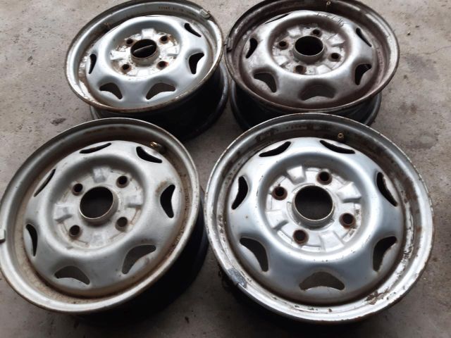 bontott SUZUKI SWIFT II Acélfelni Szett Gumival