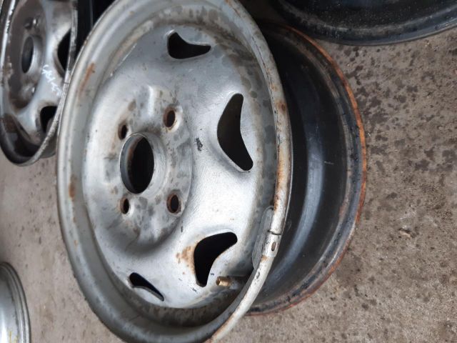 bontott SUZUKI SWIFT II Acélfelni Szett Gumival