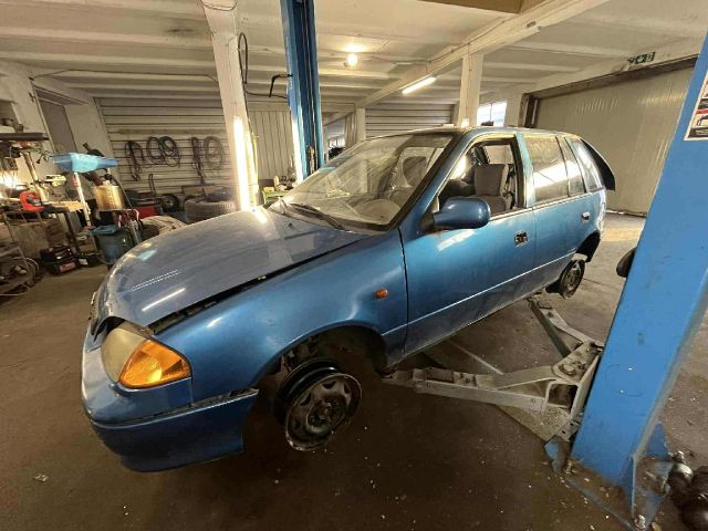 bontott SUZUKI SWIFT II Antenna