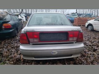 bontott SUZUKI SWIFT II Bal B Oszlop Burkolat