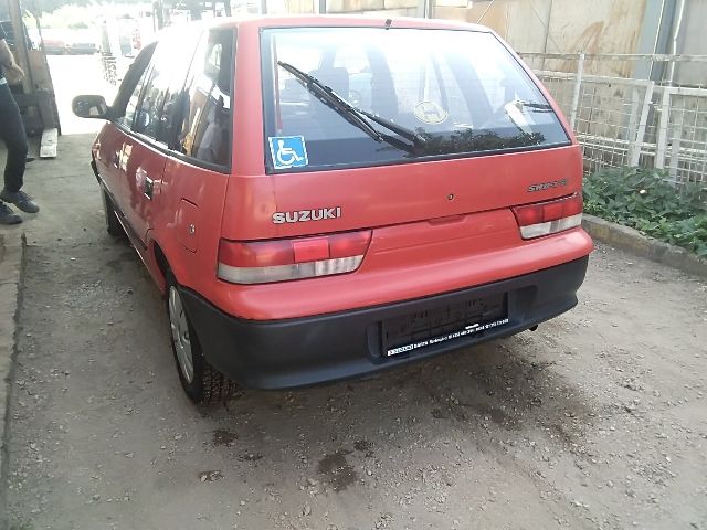 bontott SUZUKI SWIFT II Bal C Oszlop Burkolat