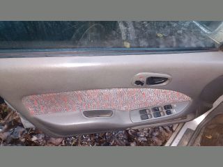 bontott SUZUKI SWIFT II Bal C Oszlop Burkolat