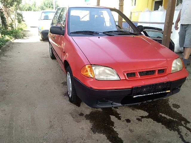 bontott SUZUKI SWIFT II Bal C Oszlop Burkolat