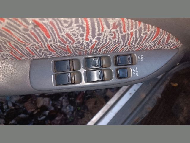 bontott SUZUKI SWIFT II Bal C Oszlop Burkolat