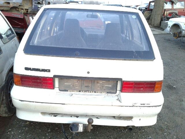 bontott SUZUKI SWIFT II Bal C Oszlop Oldalablak Üveg