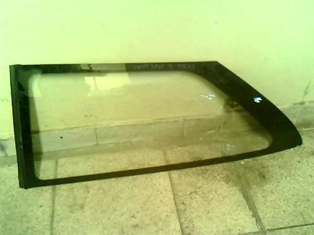 bontott SUZUKI SWIFT II Bal C Oszlop Oldalablak Üveg