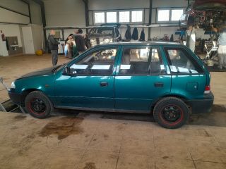 bontott SUZUKI SWIFT II Bal első Ablak