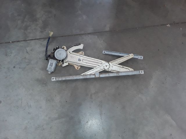 bontott SUZUKI SWIFT II Bal első Ablakemelő Szerkezet (Elektromos)