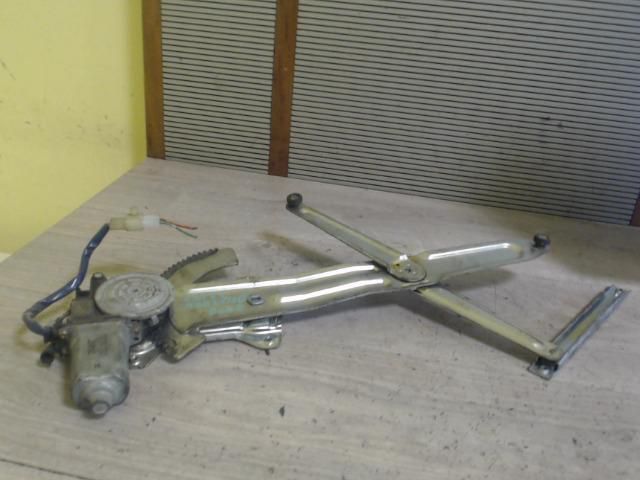 bontott SUZUKI SWIFT II Bal első Ablakemelő Szerkezet (Elektromos)