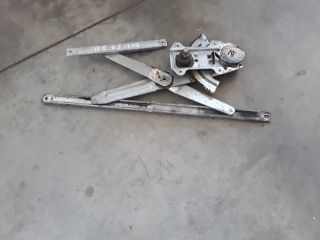bontott SUZUKI SWIFT II Bal első Ablakemelő Szerkezet (Mechanikus)