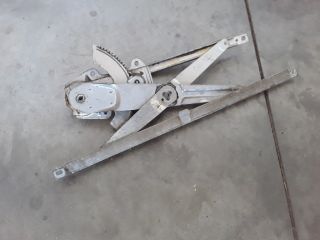 bontott SUZUKI SWIFT II Bal első Ablakemelő Szerkezet (Mechanikus)