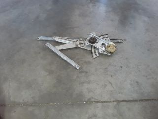 bontott SUZUKI SWIFT II Bal első Ablakemelő Szerkezet (Mechanikus)