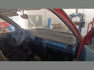 bontott SUZUKI SWIFT II Bal első Ajtó Kárpit