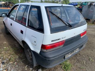 bontott SUZUKI SWIFT II Bal első Ajtó (Részeivel)