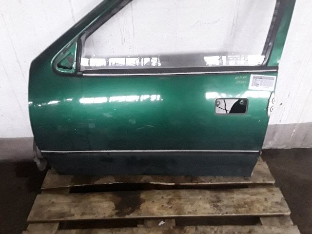 bontott SUZUKI SWIFT II Bal első Ajtó (Részeivel)