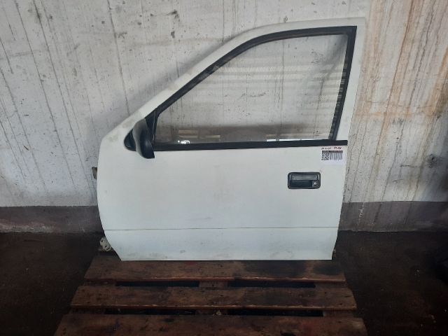 bontott SUZUKI SWIFT II Bal első Ajtó (Részeivel)