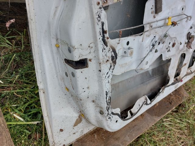 bontott SUZUKI SWIFT II Bal első Ajtó (Üres lemez)