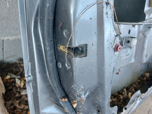 bontott SUZUKI SWIFT II Bal első Ajtó (Üres lemez)