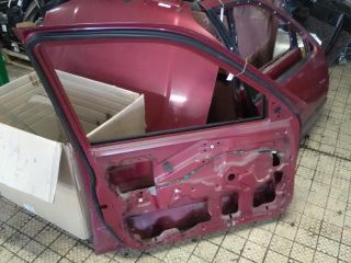 bontott SUZUKI SWIFT II Bal első Ajtó (Üres lemez)