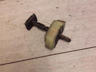 bontott SUZUKI SWIFT II Bal első Ajtóhatároló