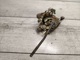 bontott SUZUKI SWIFT II Bal első Ajtózár