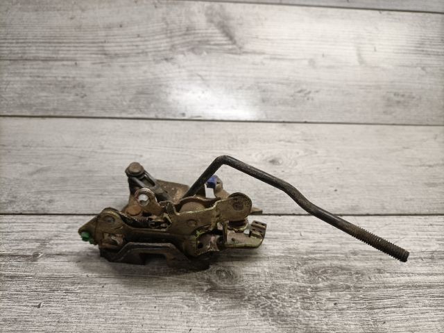 bontott SUZUKI SWIFT II Bal első Ajtózár