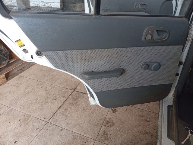 bontott SUZUKI SWIFT II Bal első Ajtózár