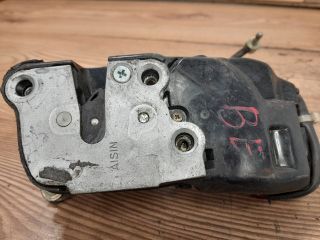 bontott SUZUKI SWIFT II Bal első Ajtózár