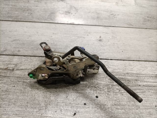 bontott SUZUKI SWIFT II Bal első Ajtózár