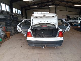 bontott SUZUKI SWIFT II Bal első Ajtózár