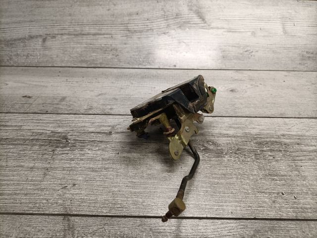 bontott SUZUKI SWIFT II Bal első Ajtózár