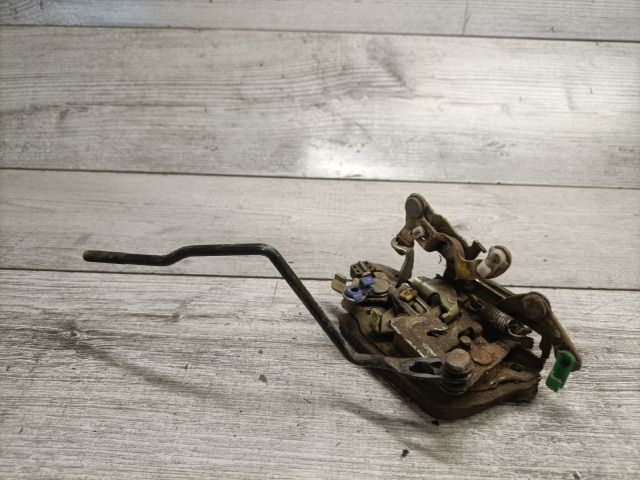 bontott SUZUKI SWIFT II Bal első Ajtózár