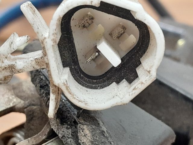 bontott SUZUKI SWIFT II Bal első Ajtózár