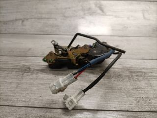 bontott SUZUKI SWIFT II Bal első Ajtózár