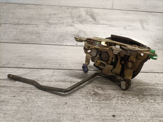 bontott SUZUKI SWIFT II Bal első Ajtózár