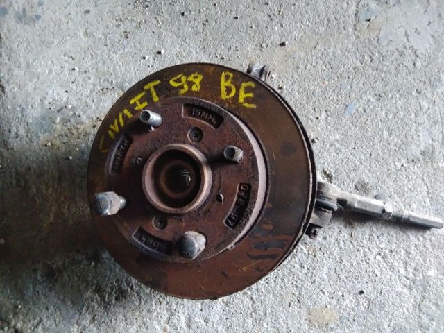 bontott SUZUKI SWIFT II Bal első Csonkállvány Kerékaggyal